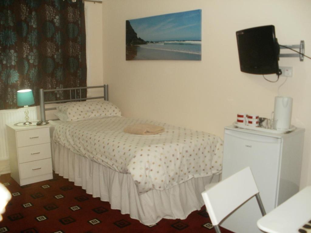 London Heathrow Guesthouse Hillingdon Room photo