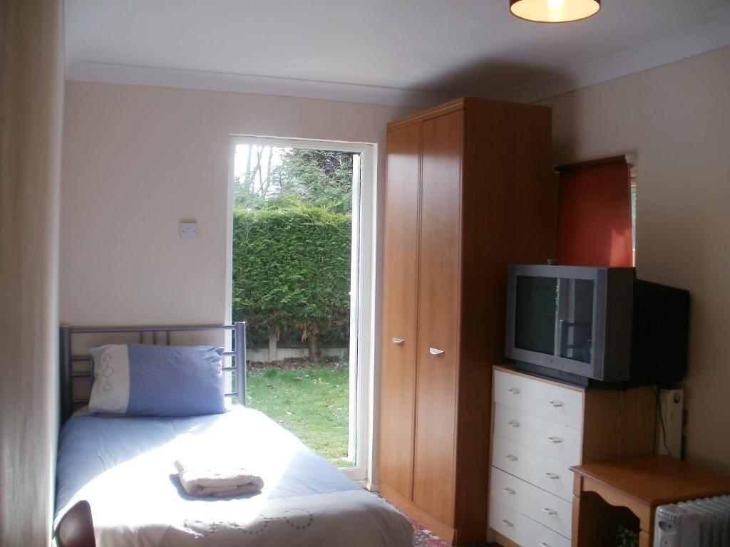 London Heathrow Guesthouse Hillingdon Room photo